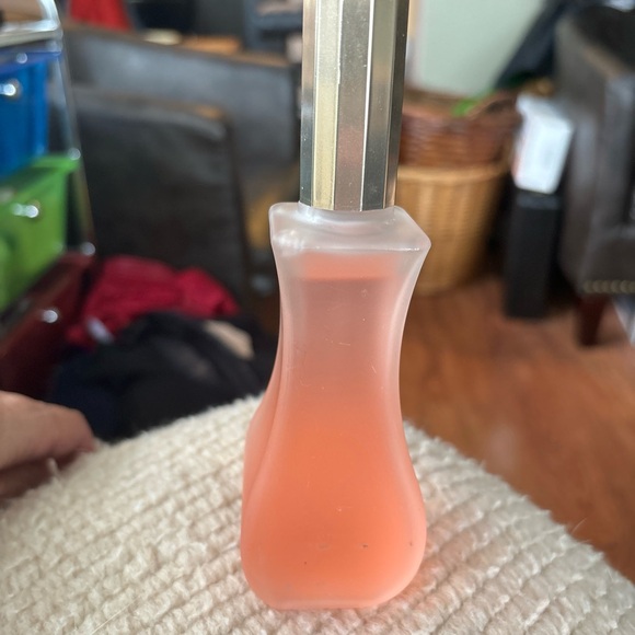 Giorgio Beverly Hills Giorgio Holiday 90ml EDT Spray. Little Used! - Picture 3 of 5